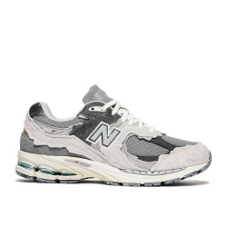 NEW BALANCE-2002R...